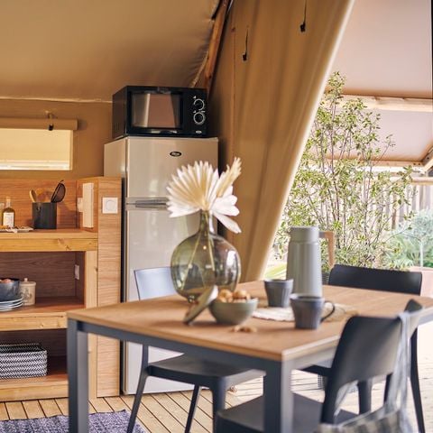 Tente en toile et en bois 5 personnes - Lodge confort