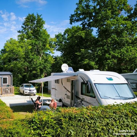 Stellplatz - Komfort Wohnmobil/Wohnwagen + Wasser + Strom
