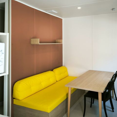 Mobile home 2 persons - Mobil-Home Confort 22m² - 1 bedroom + semi-covered terrace 12m² + TV + Air-conditioning