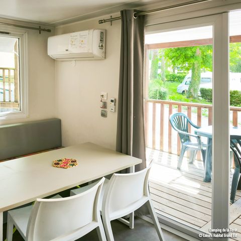 Mobilheim 4 Personen - Komfort 32m² - 2 Zimmer + überdachte Terrasse 12m² + TV + Klim -