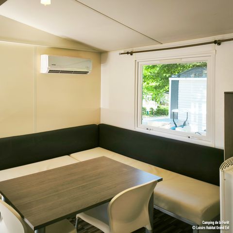 Mobile home 4 persons - Confort 32m² - 2 bedrooms + terrace + TV + Air-con