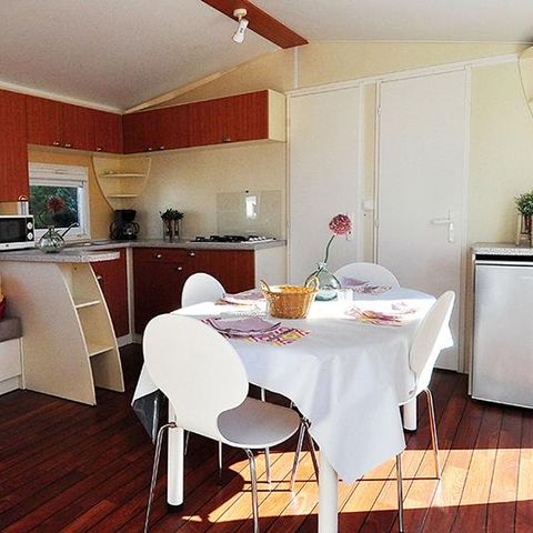 MOBILHOME 4 personas - FLORES 31m² - 2 dormitorios + terraza cubierta