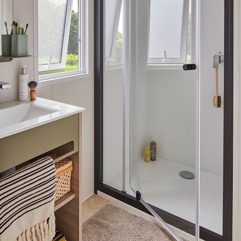 Mobilheim 6 personen - "BAHIA MODULO Confort +" - 27m² - 4/6 Personen - 2 Schlafzimmer - Überdachte Terrasse
