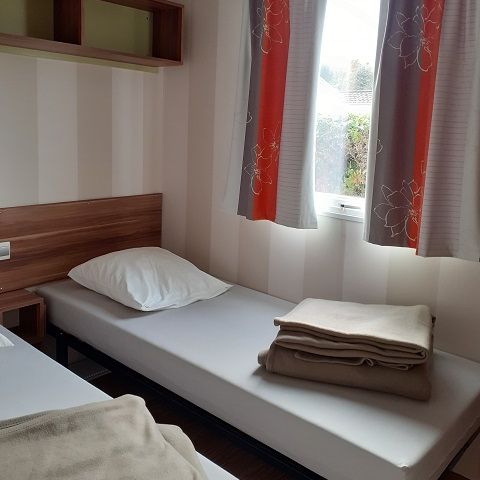 Stacaravan 4 personen - OPHEA TC - 2 slaapkamers + terras