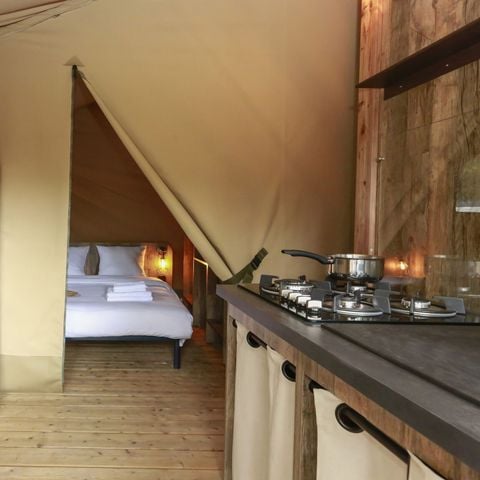 TENDA IN TELA E LEGNO 5 persone - Comfort 34m² (2 camere) - con servizi igienici