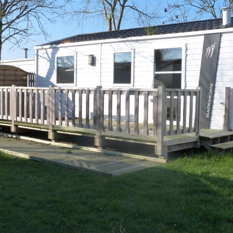 Stacaravan 4 personen - Comfort PMR 2 slaapkamers met terras