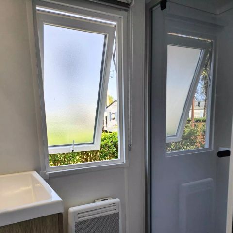 ALBERGUE 2 personas - 2 Habitaciones 2 Personas + TV