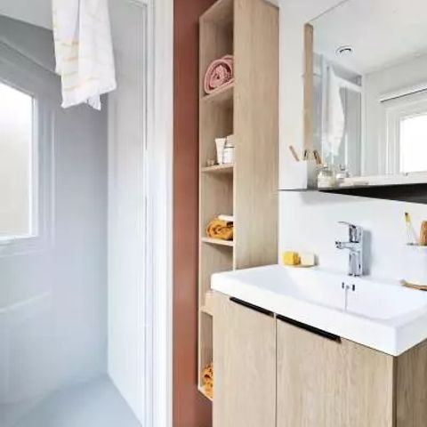 Stacaravan 6 personen - PREMIUM Papegaaiduiker 4 Kamers 6 Personen + TV