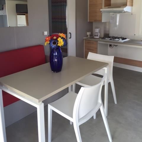 Mobilheim 5 Personen - Premium 31m² - 2 Schlafzimmer - überdachte Terrasse - PMR