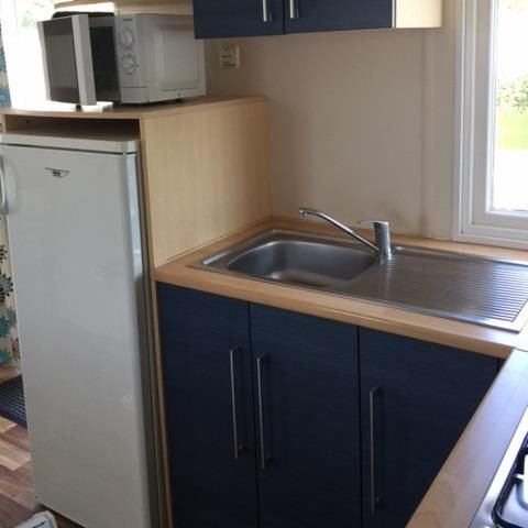Mobilheim 4 Personen - Komfort 27m² - 2 Zimmer - überdachte Terrasse - 11 Nächte
