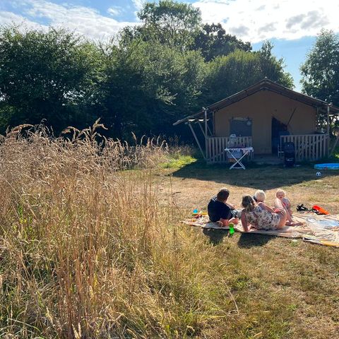 CANVAS AND WOOD TENT 4 people - Tendi Safari tent