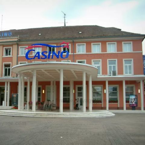 Camping Municipal Ramstein Plage Camping Municipal Ramstein Plage - Camping Moselle - Image N°18