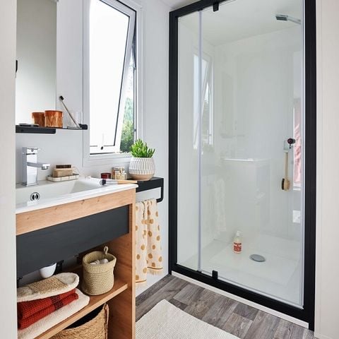 Stacaravan 4 personen - Grand Large 30 m² (2 slaapkamers) + terras