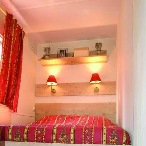 UNIEKE ACCOMMODATIE 4 personen - Caravan (2 slaapkamers)