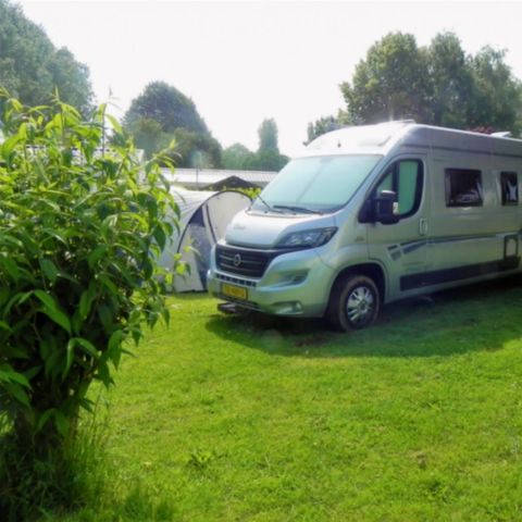 Stellplatz - Stellplatz mit Strom