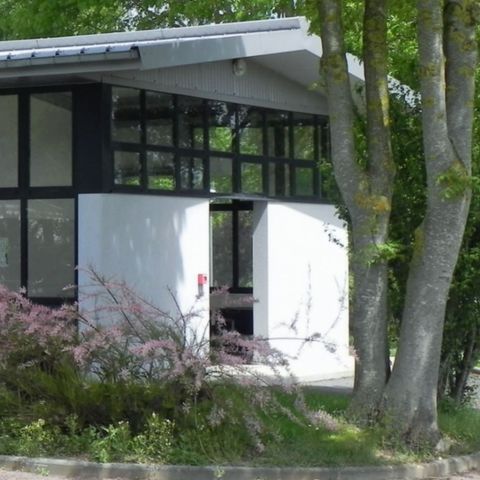 EMPLACEMENT - emplacement avec électricité