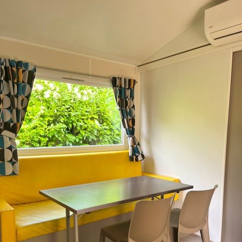 Mobile home 4 persons - 32m² - 2 bedrooms - Without terrace