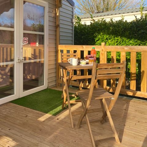 Mobile home 2 persons - 15m² - 1 bedroom - With terrace