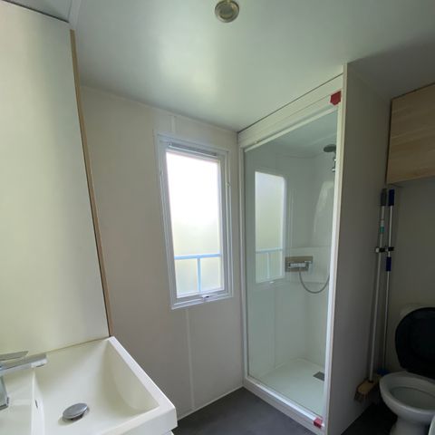 Mobile home 2 persons - 15m² - 1 bedroom - With - 2 single - Beds without terrace