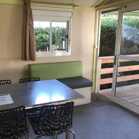 CHALET 2 persone - 06-Chalet Confort 24m2 (2ch - 1/5 pers.) + Terrazza coperta + TV + Aria condizionata - prezzo per 2 persone