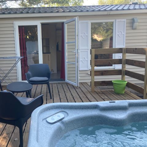 Bungalow 2 personen - 12-Bungalow du Parc 32m2 (2Sch - 2/6Pers.) + Jaccuzzi + gemachte Betten + Handtuch + Getränke + TV + Klima - Preis für 2 Personen