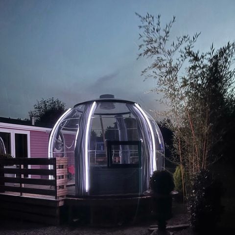 Stacaravan 2 personen - 13-La Folle entreprise 32m2 (2ch - 2/6pers.) + Jaccuzzi + Opgemaakte bedden + handdoek + drankpakket + TV - prijs voor 2 personen