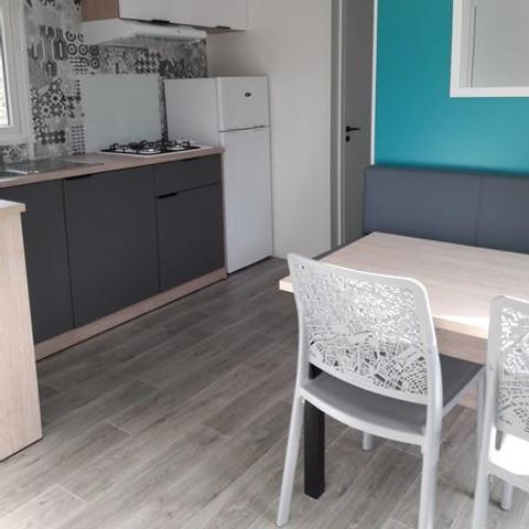 Stacaravan 5 personen - Huisje Bamboe Familie Baby