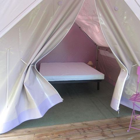 ZELT 2 Personen - Canada Treck Zelt (ohne Sanitäranlagen - ohne Küche)