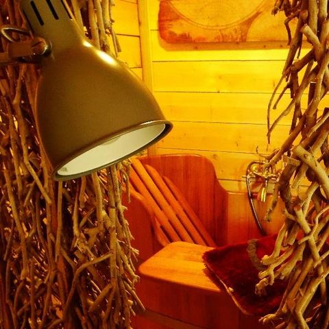 CHALET 2 persone - Cabane de D'JO (Bagno in legno, Vista sugli stagni e sul campo)