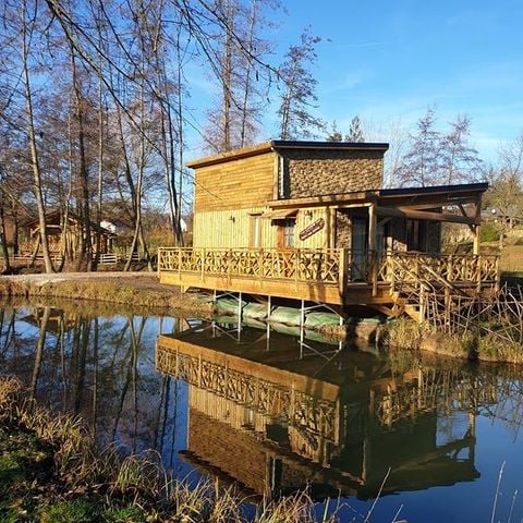 TENTE TOILE ET BOIS 2 personnes - Cabane du Castor (Sauna,douche,baignoire,poêle à bois)