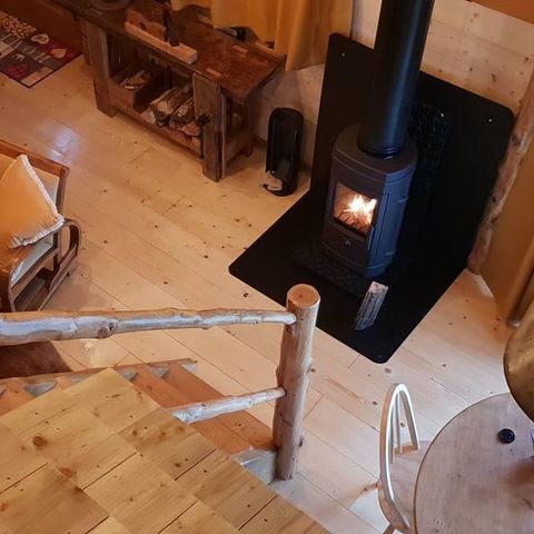 Alojamiento 2 personas - Cabane de L'orpailleur (estufa de leña, baño, ducha)