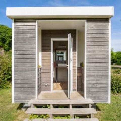 Pitch - Premium sea view location