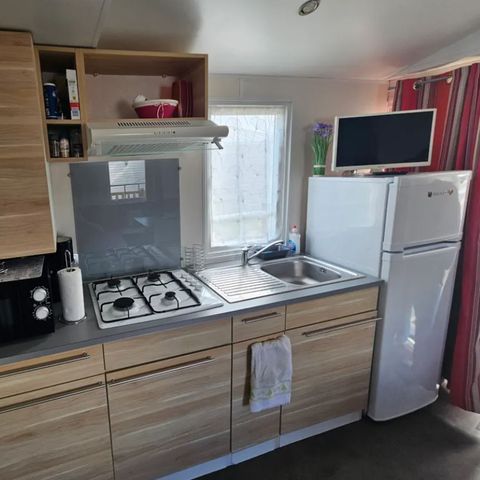 MOBILE HOME 4 people - 2 bedrooms - TV