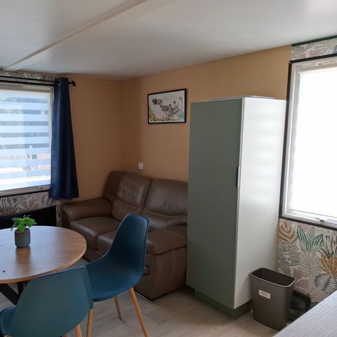 BUNGALOW 2 personnes - LE ROSEAU Parcelle 13- 1 chambre
