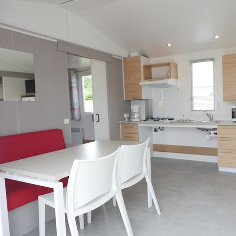 Mobile home 4 persons - PMR 2 BEDROOMS gas hob fridge crockery television