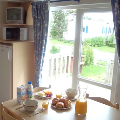 MOBILHOME 6 personnes - 3 chambres - TV - BBQ