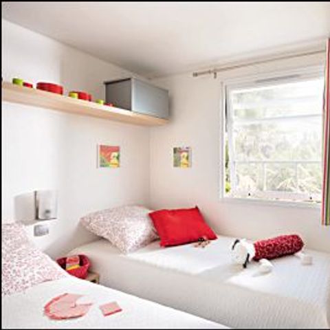 Stacaravan 4 personen - 33m² Comfort (2 slaapkamers + 2 badkamers)