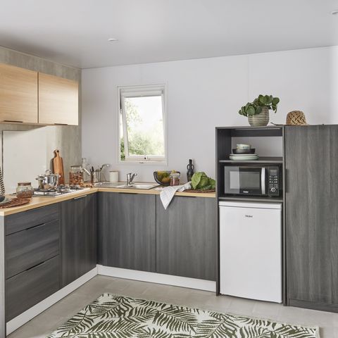 Mobilheim 4 personen - 24m² Komfort (2 Zimmer) mit halbüberdachter Terrasse 7,5m².