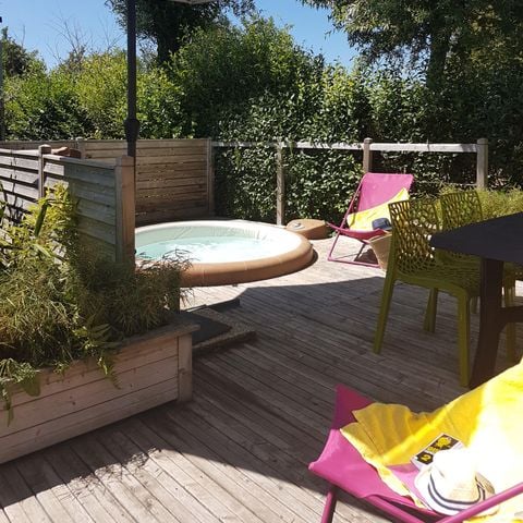 LODGE 4 people - Lodge Les Voiles 35m² Premium with Spa (2 bedrooms)