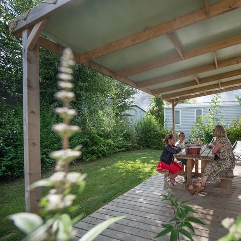 Stacaravan 6 personen - Stacaravan 33m² Comfort (3 kamers) + Overdekt terras