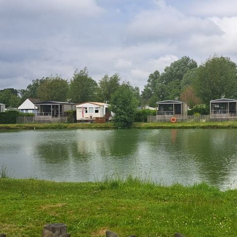 Mobilhome 4 personnes - 2 chambres - Vue étang- lits gigogne