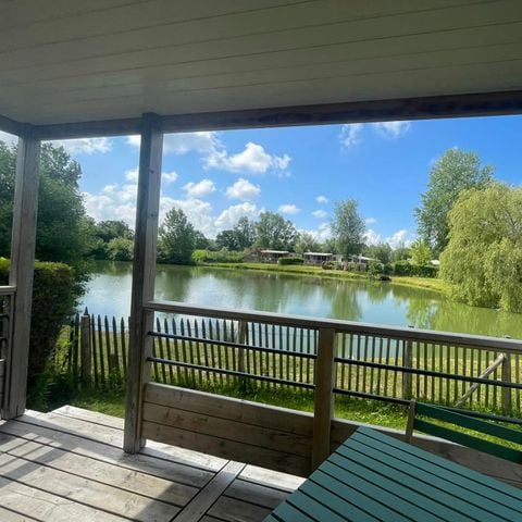 Mobilhome 4 personnes - 2 chambres - Lits superposés - Vue étang