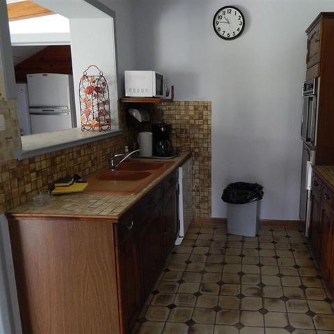 COUNTRY HOUSE 12 people