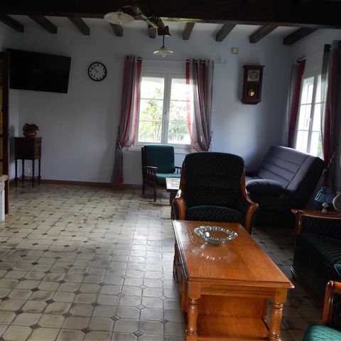 COUNTRY HOUSE 12 people