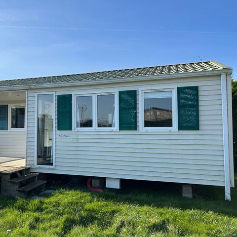 BUNGALOW 4 personnes - Confort 2 chambres - Entre 30 et 35 m² +5ans 4 pers