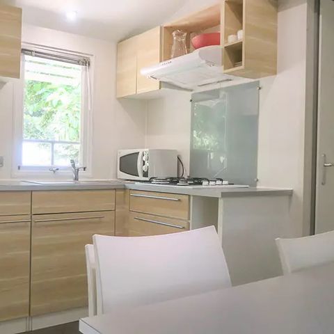 MOBILHOME 6 personnes - Standard 29m² - 3 chambres + terrasse + TV