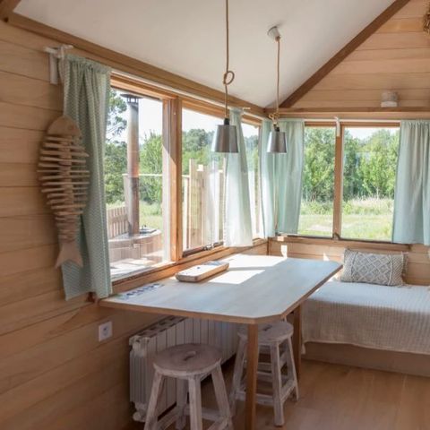Chalet 4 persons - SPA cabin by the water