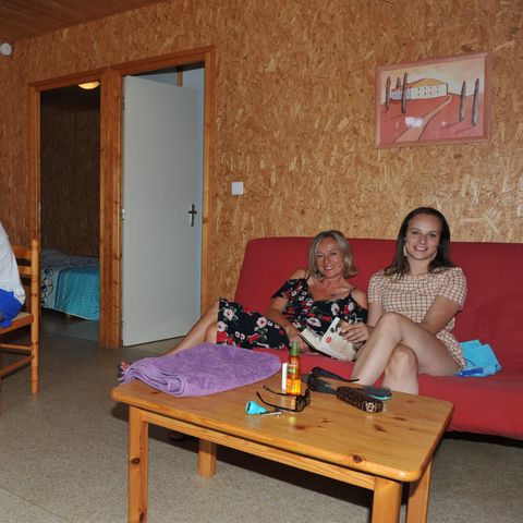 Chalet 6 personen - Chalet Standard 39m² - 2 Zimmer / überdachte Terrasse