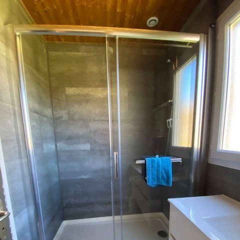 CHALET 6 personnes - Chalet supérieur 39m²  2 chambres / terrasse couverte