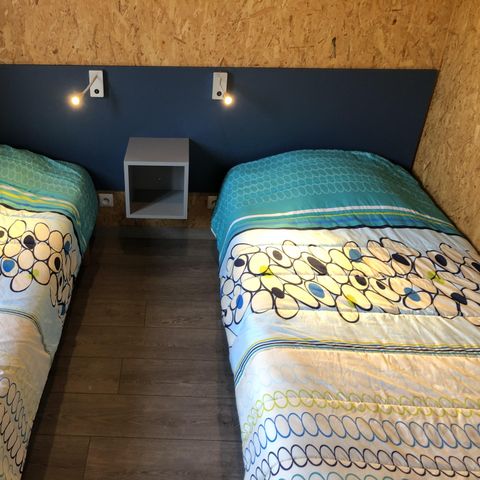Chalet 6 personen - Chalet PMR supérieur (Person mit eingeschränkter Mobilität) 39m²-2 Zimmer/überdachte Terrasse 6 Pers.